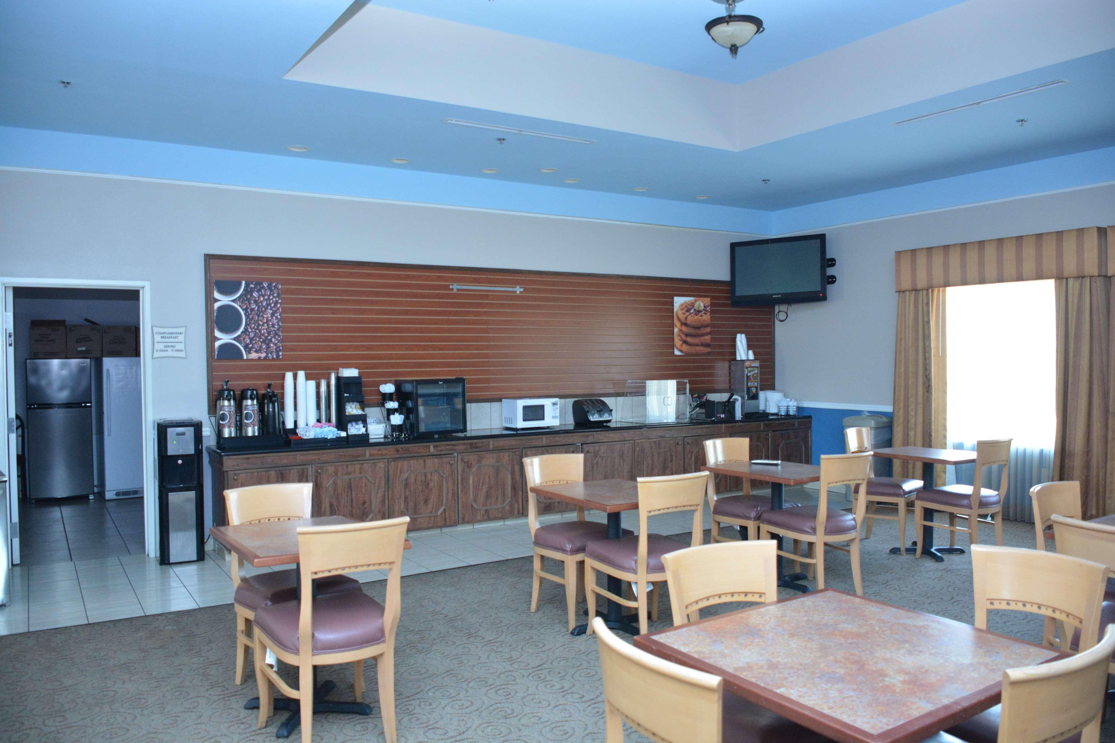 Baymont Inn & Suites Brenham Exterior foto