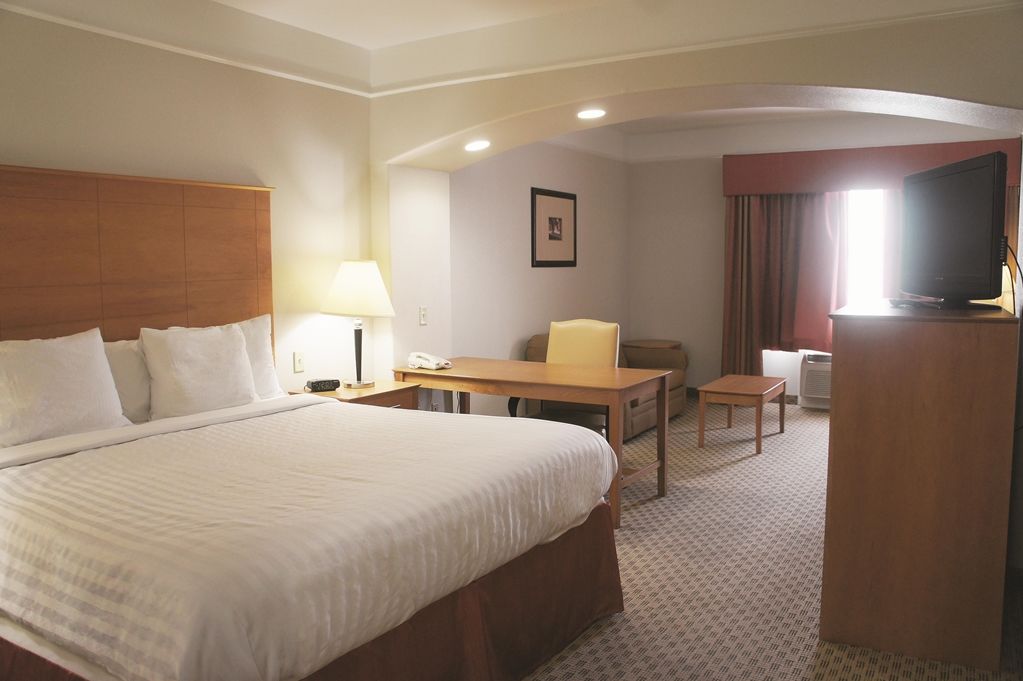 Baymont Inn & Suites Brenham Cameră foto
