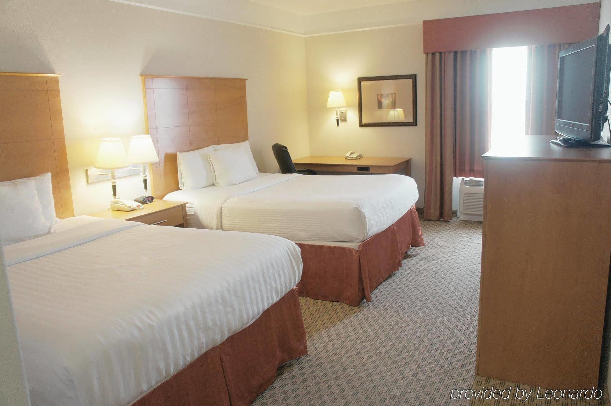 Baymont Inn & Suites Brenham Exterior foto